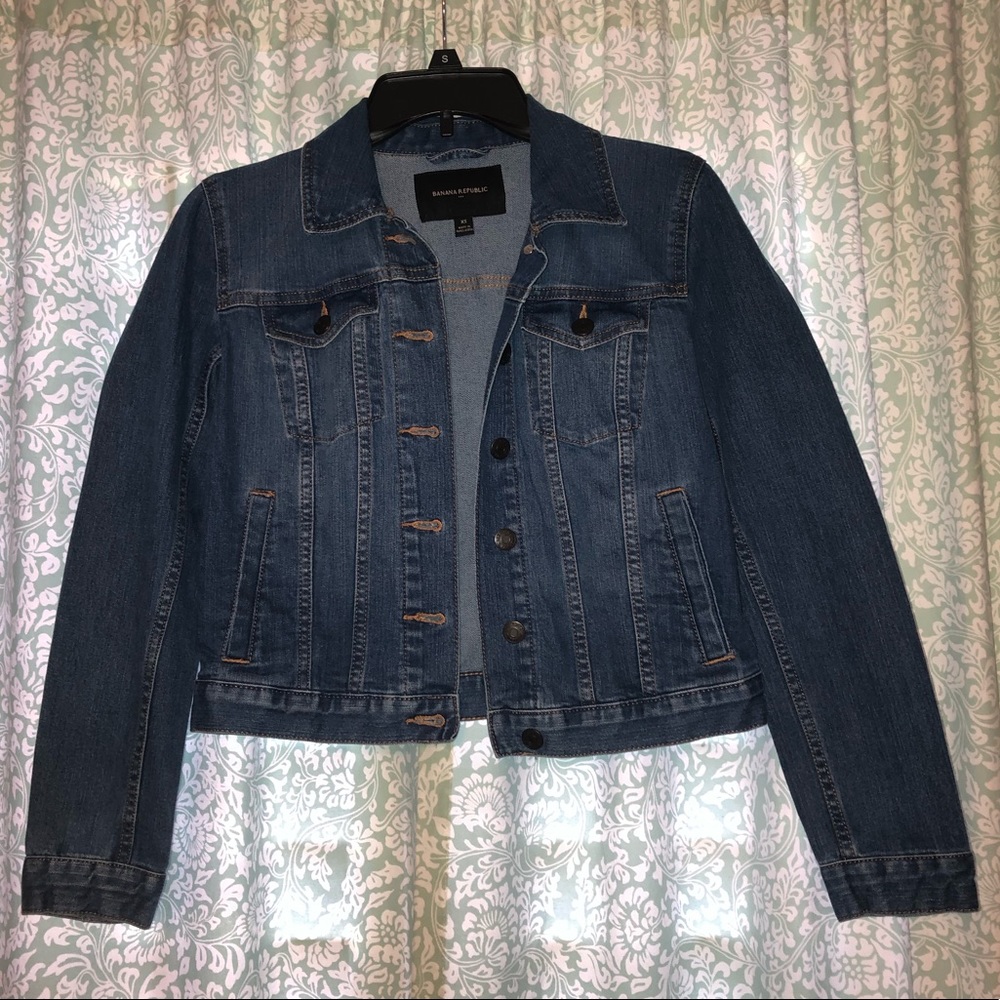 NWOT!! Banana Republic Denim Jacket